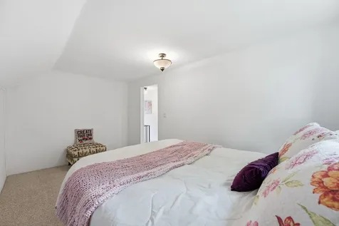 278 Chestnut Street NE Mazeppa MN 55956