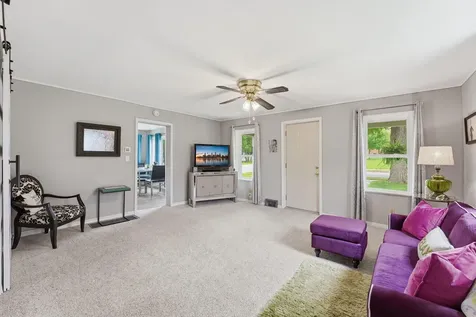 278 Chestnut Street NE Mazeppa MN 55956