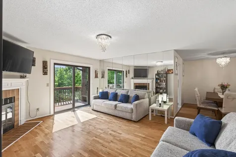 5267 Balmoral Lane Bloomington MN 55437