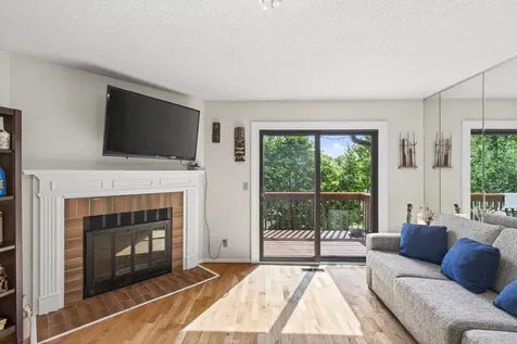 5267 Balmoral Lane Bloomington MN 55437