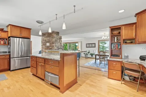 314 N Cove Road Hudson WI 54016