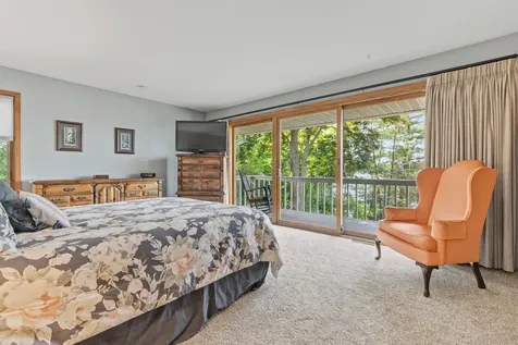 314 N Cove Road Hudson WI 54016