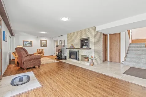 314 N Cove Road Hudson WI 54016