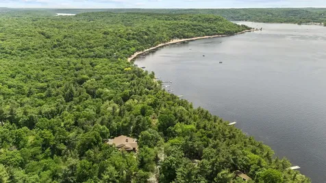 314 N Cove Road Hudson WI 54016
