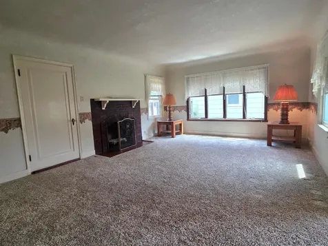 412 W Main Street Pipestone MN 56164