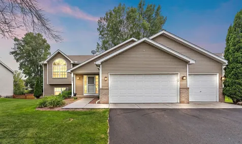 2891 Meadow Brook Drive Woodbury MN 55125