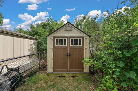 2891 Meadow Brook Drive Woodbury MN 55125