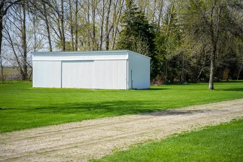 24767 300th Avenue SE Brooks MN 56715