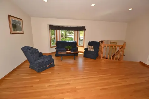 32623 Goldenrod Street NW Cambridge MN 55008