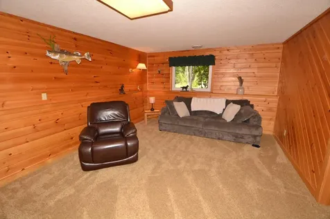 32623 Goldenrod Street NW Cambridge MN 55008