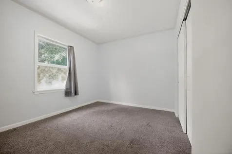259 20th Avenue S South Saint Paul MN 55075