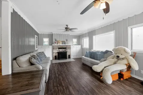 259 20th Avenue S South Saint Paul MN 55075