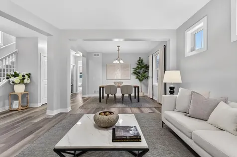 2525 James Avenue N Minneapolis MN 55411