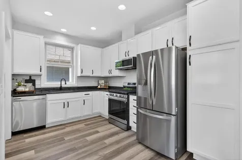 2525 James Avenue N Minneapolis MN 55411