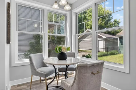 2525 James Avenue N Minneapolis MN 55411