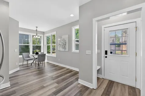 2525 James Avenue N Minneapolis MN 55411