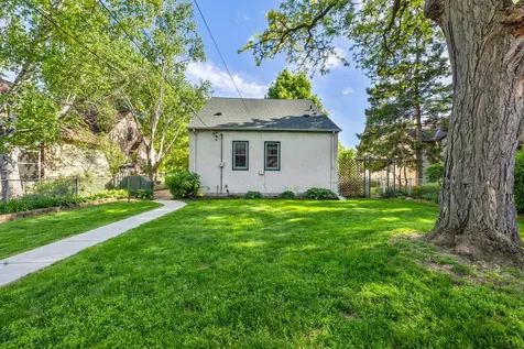 2708 Victory Memorial Drive Minneapolis MN 55412