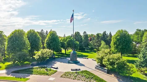 2708 Victory Memorial Drive Minneapolis MN 55412