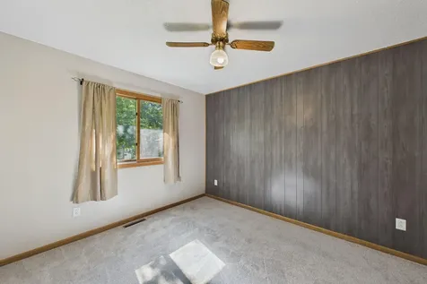 26215 6th Street W Zimmerman MN 55398