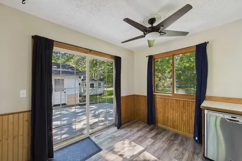 26215 6th Street W Zimmerman MN 55398