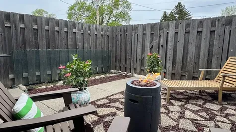 807 23rd Avenue S Moorhead MN 56560