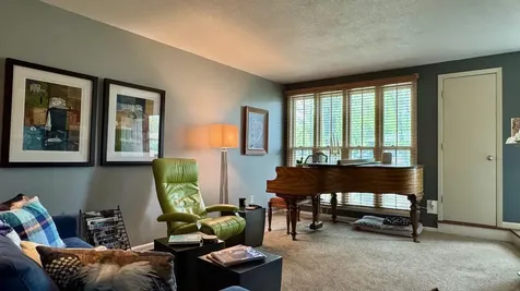 807 23rd Avenue S Moorhead MN 56560