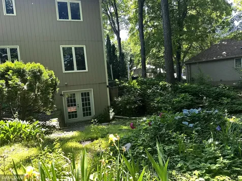 11730 27th Avenue N Plymouth MN 55441