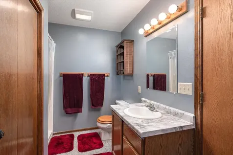 1206 Willow Street La Crescent MN 55947
