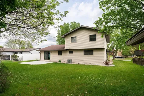 1206 Willow Street La Crescent MN 55947