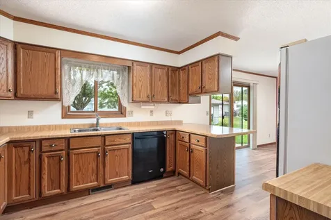 1206 Willow Street La Crescent MN 55947