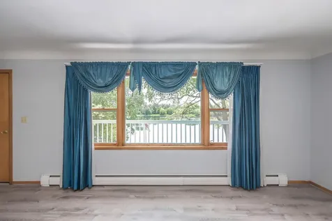 3893 Victoria Street N Shoreview MN 55126