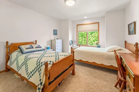 238 15th Avenue N Fargo ND 58102