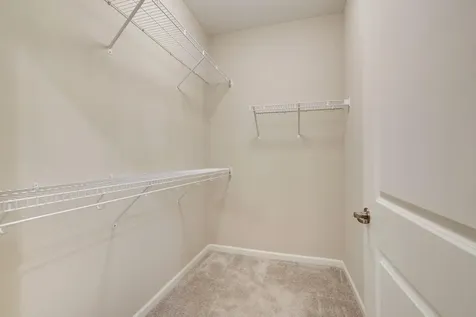 183 Liberty Heights Drive Chaska MN 55318