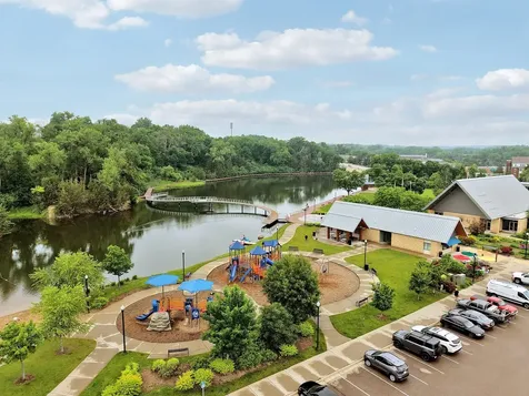 183 Liberty Heights Drive Chaska MN 55318