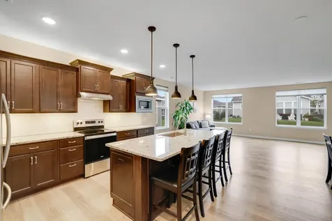 183 Liberty Heights Drive Chaska MN 55318