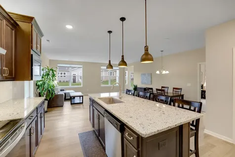 183 Liberty Heights Drive Chaska MN 55318