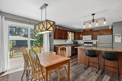 1802 Oak Knoll Drive NE Alexandria MN 56308