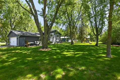 1802 Oak Knoll Drive NE Alexandria MN 56308