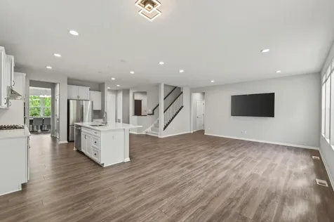 532 Aidan Cove Eagan MN 55123