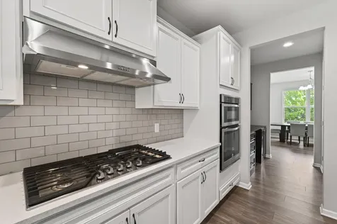 532 Aidan Cove Eagan MN 55123