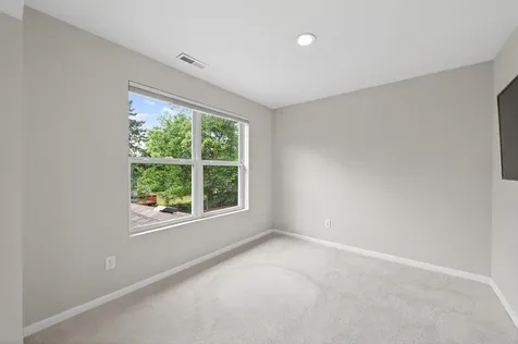 532 Aidan Cove Eagan MN 55123