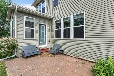 532 Aidan Cove Eagan MN 55123