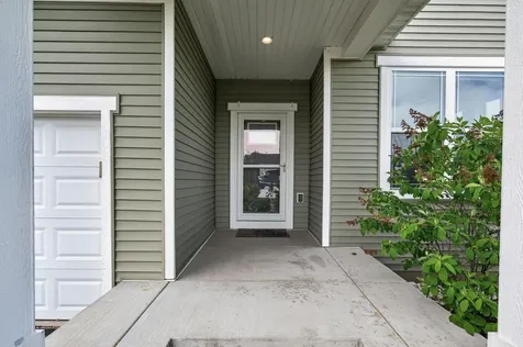 532 Aidan Cove Eagan MN 55123