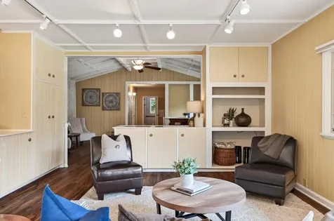 12020 Mayflower Circle Hopkins MN 55305