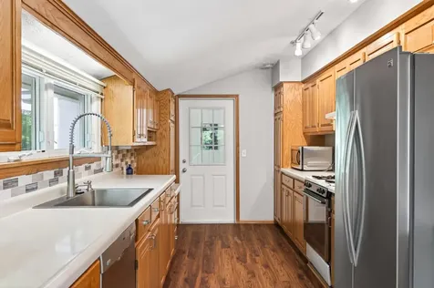 12020 Mayflower Circle Hopkins MN 55305