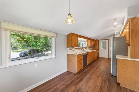 12020 Mayflower Circle Hopkins MN 55305