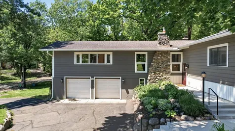 12020 Mayflower Circle Hopkins MN 55305