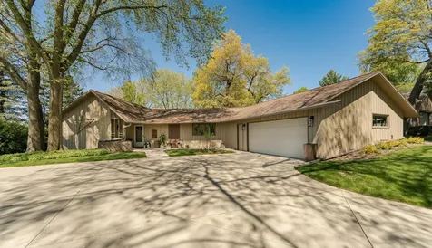 1805 Teton Lane NE Rochester MN 55906