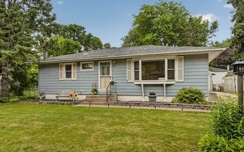 2412 25th Street NW Rochester MN 55901