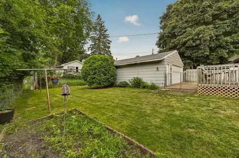 2412 25th Street NW Rochester MN 55901